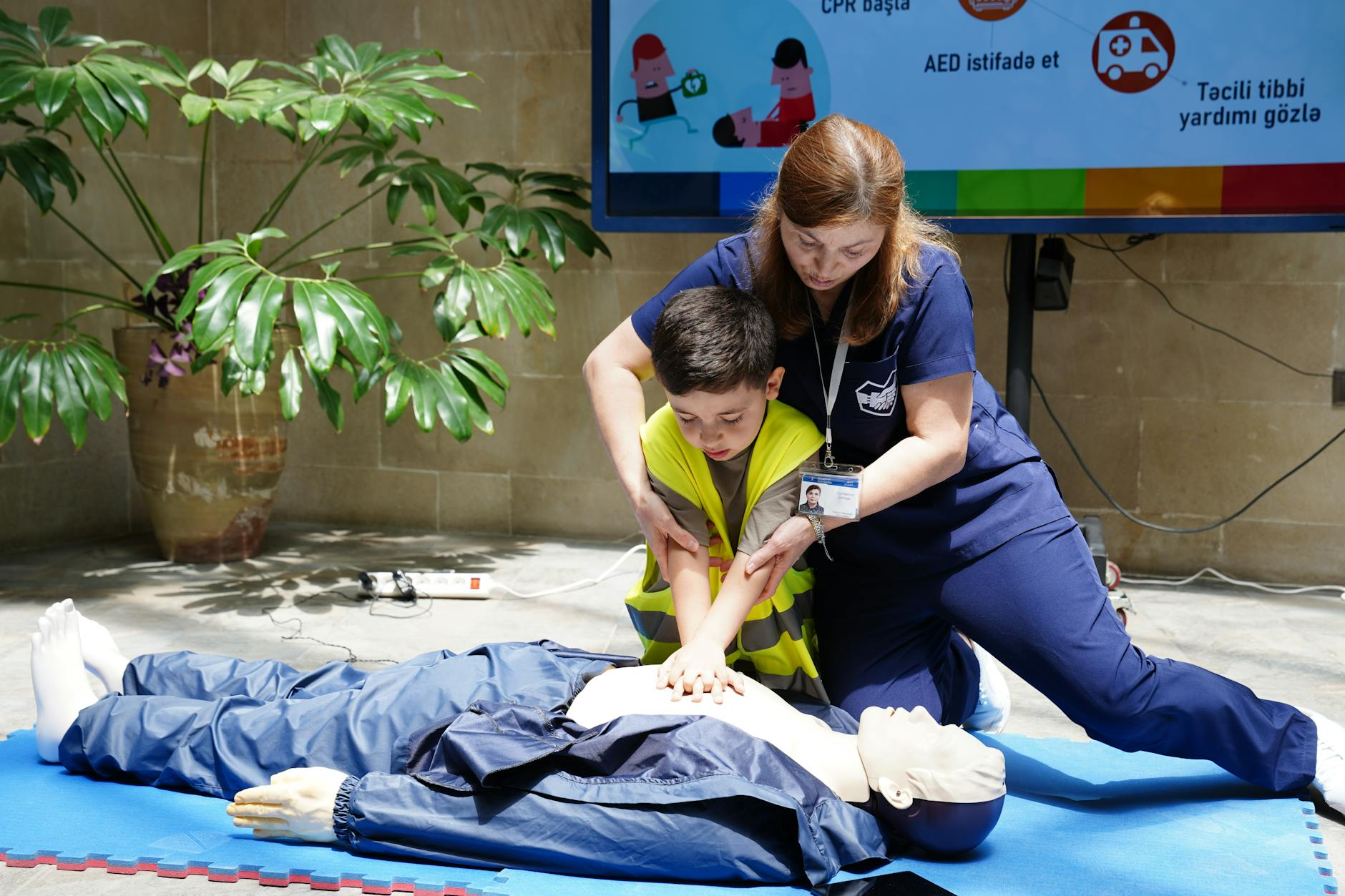 first aid techniques demonstration